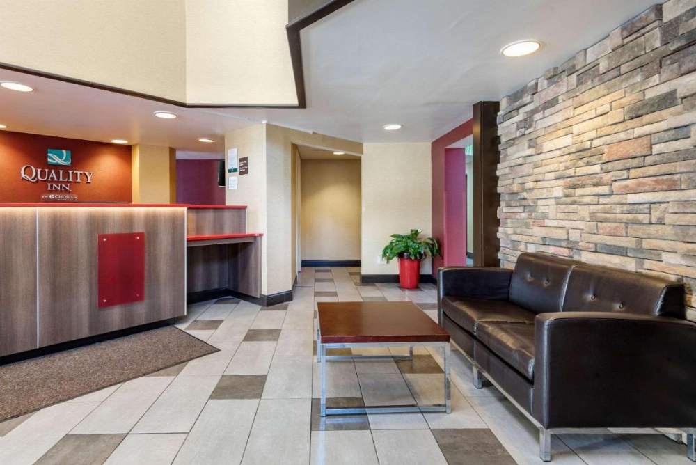 Quality Inn Image 22
