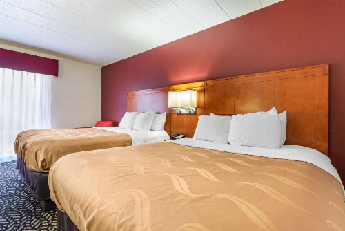 Quality Inn image 9